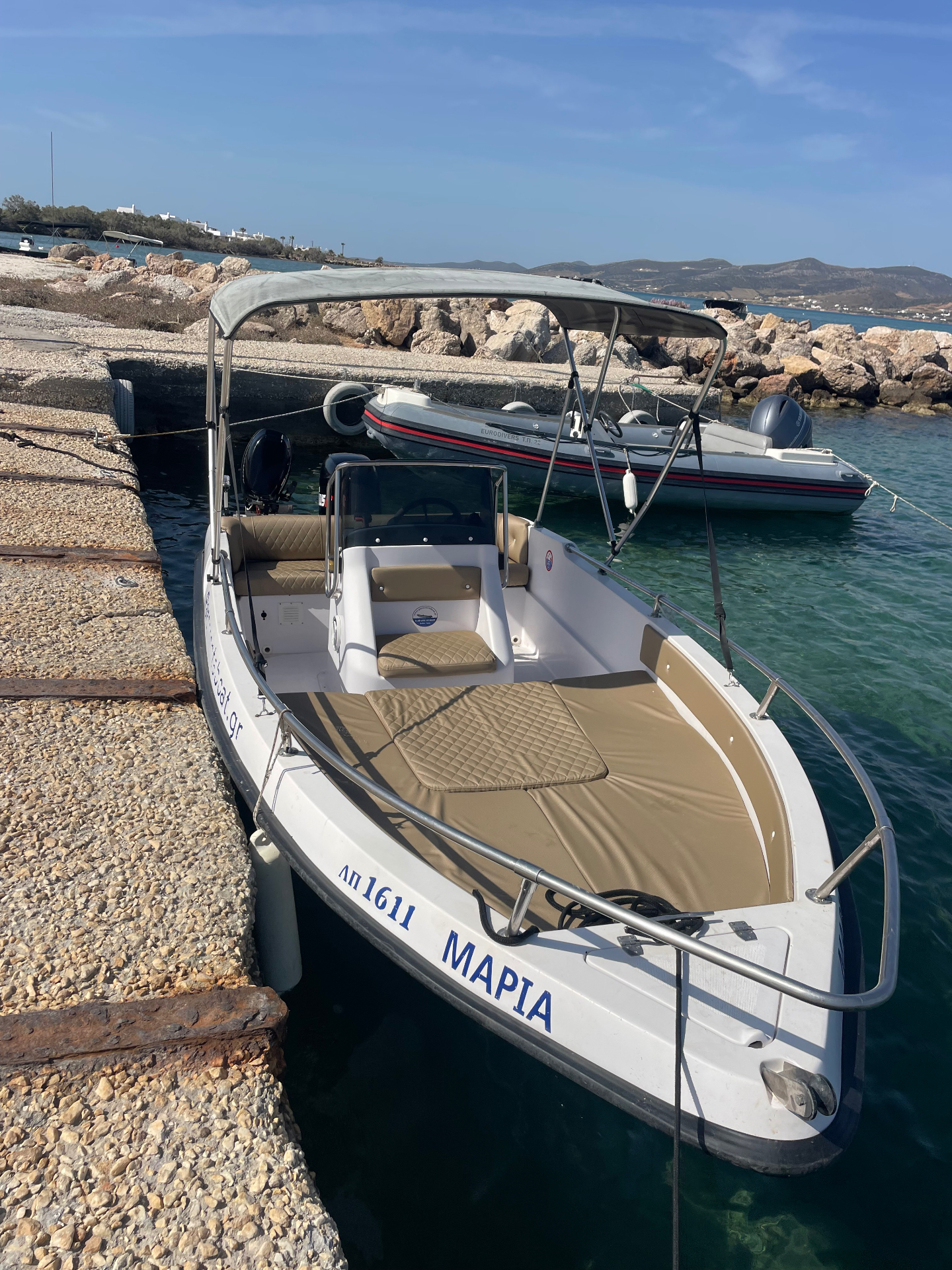 Ranieri 520 — boat rental no license required in Paros, Pounta port